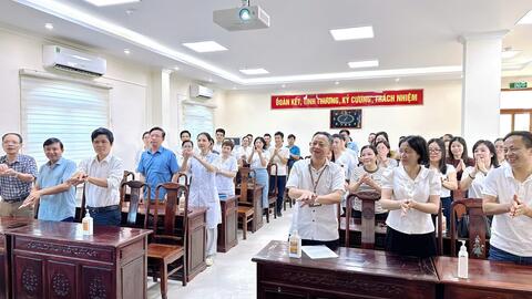 Bệnh viện Tâm thần phát động Chiến dịch vệ sinh tay với chủ đề “Mang găng tay không thay thế vệ sinh tay” .
