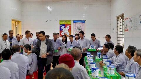 <a href="/doan-the-cong-tac-xa-hoi" title="Các tổ chức chính trị xã hội" rel="dofollow">Tin nổi bật</a>